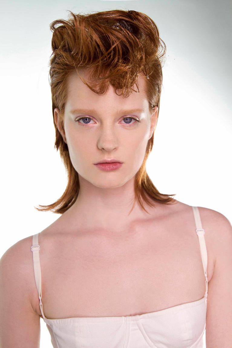 VICIOUS Strong Hold Flexible Hairspray – R+Co